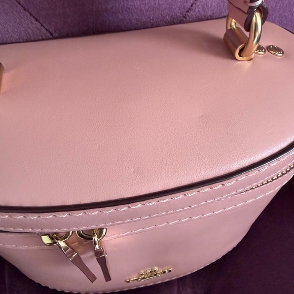 Limited Edition NWT Coach x Selena Gomez Trail Bag - Picture 8 of 16